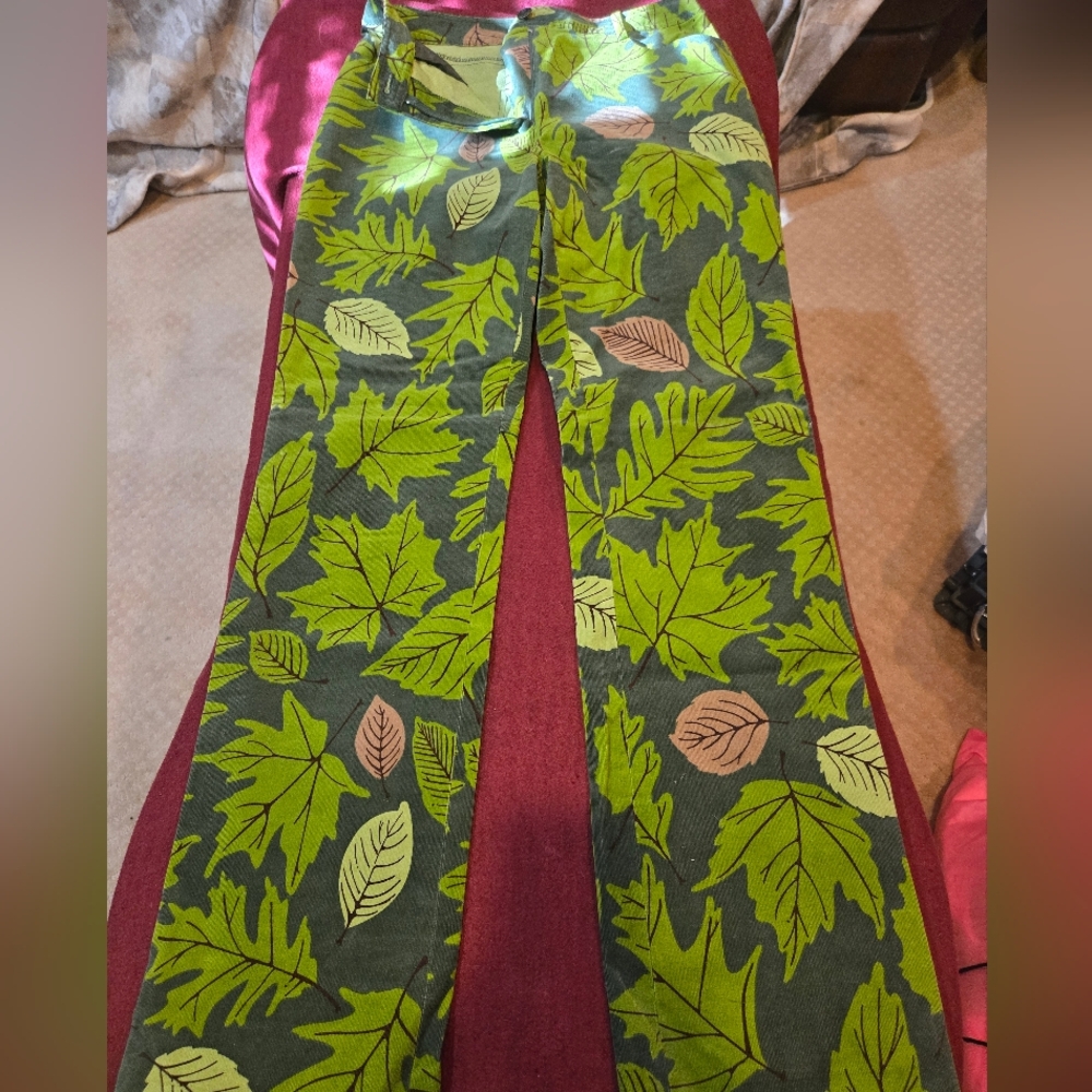Lilly Pulitzer Green Leaf Print Pants